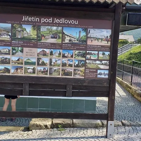 Rekreacni Dum Pohoda Jiřetín pod Jedlovou Esterno foto